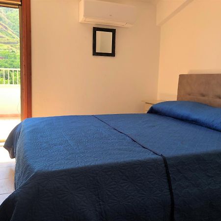 דירות טרופאה Penthouse Mare E Monti מראה חיצוני תמונה
