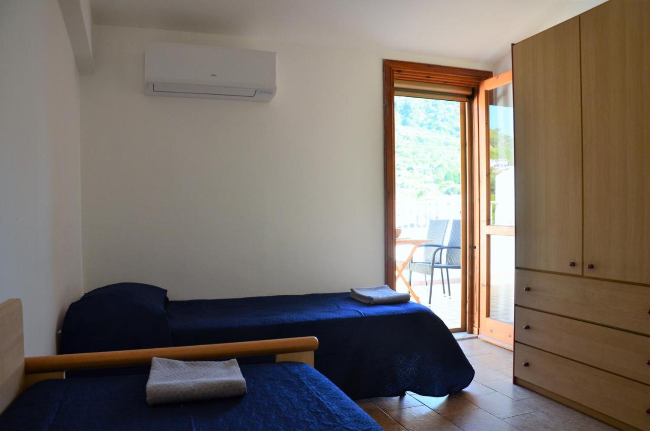 דירות טרופאה Penthouse Mare E Monti מראה חיצוני תמונה