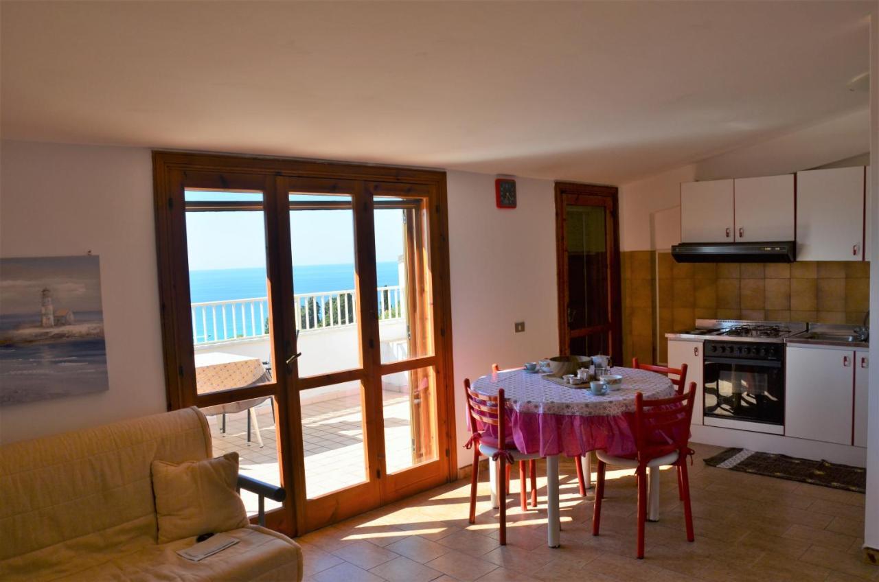 דירות טרופאה Penthouse Mare E Monti מראה חיצוני תמונה