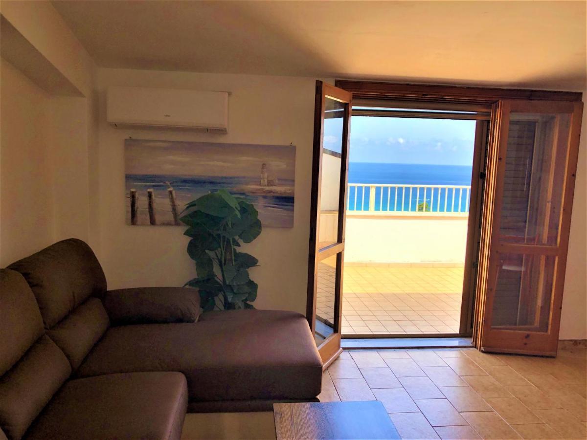 דירות טרופאה Penthouse Mare E Monti מראה חיצוני תמונה
